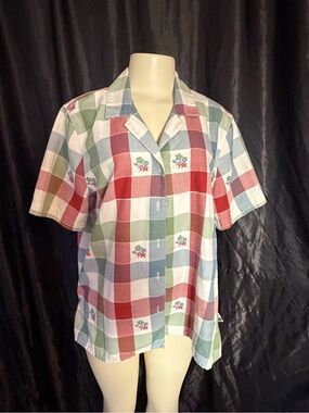 Alfred Dunner Short-Sleeve Plaid Button-Front Shirt in Red, Green & Blue